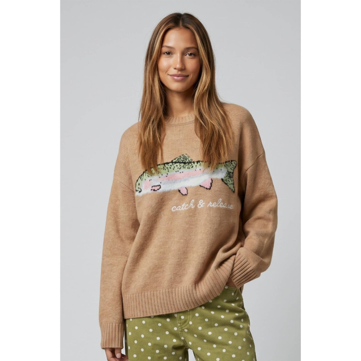 TF26-0628 - Fish sweater with "catch & release" embroidery: OFF WHITE / S-M-L(3-2-1)