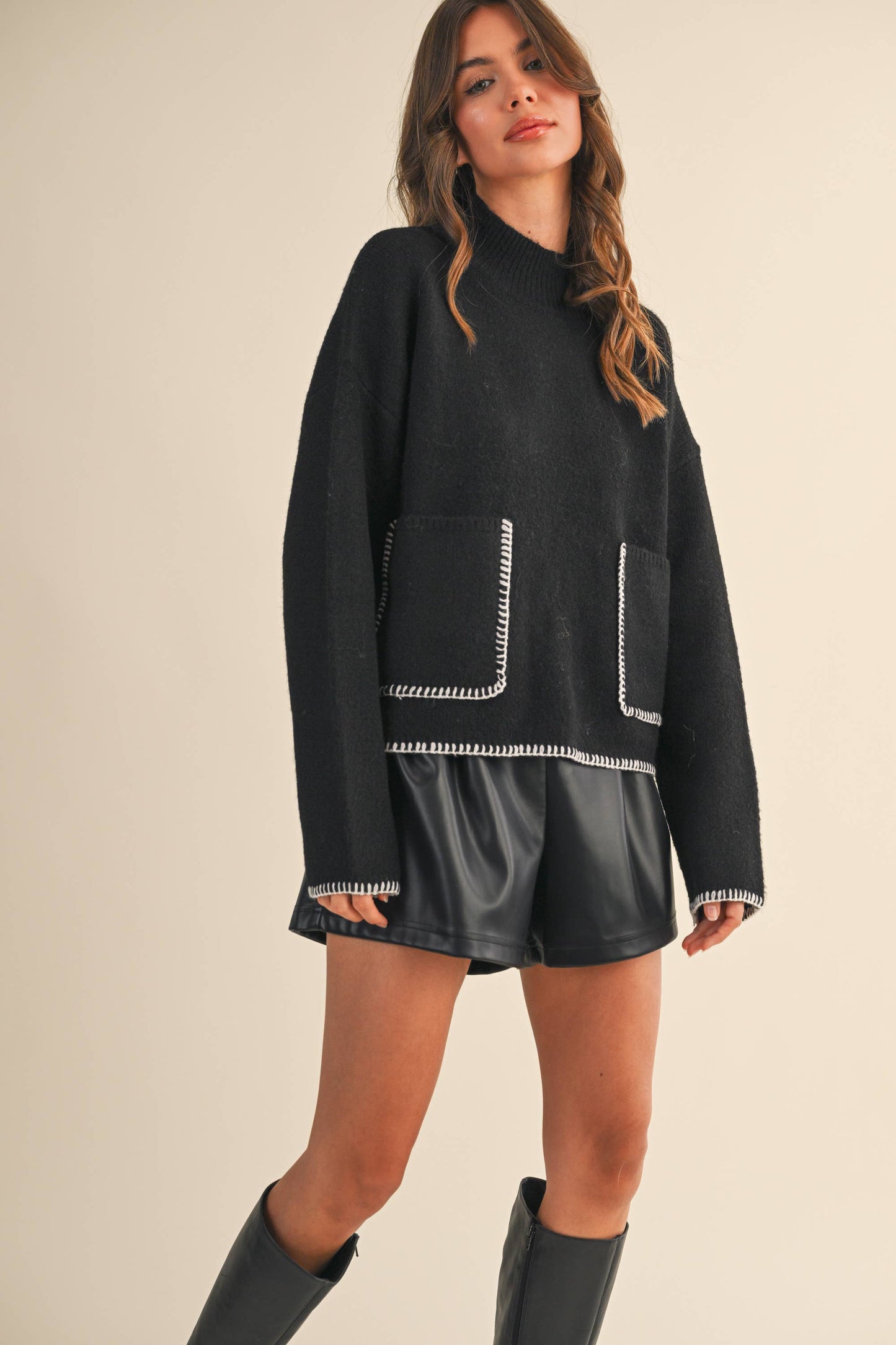 IT4414 MOCK NECK SWEATER TOP WITH FRONT POCKETS: IVORY / S