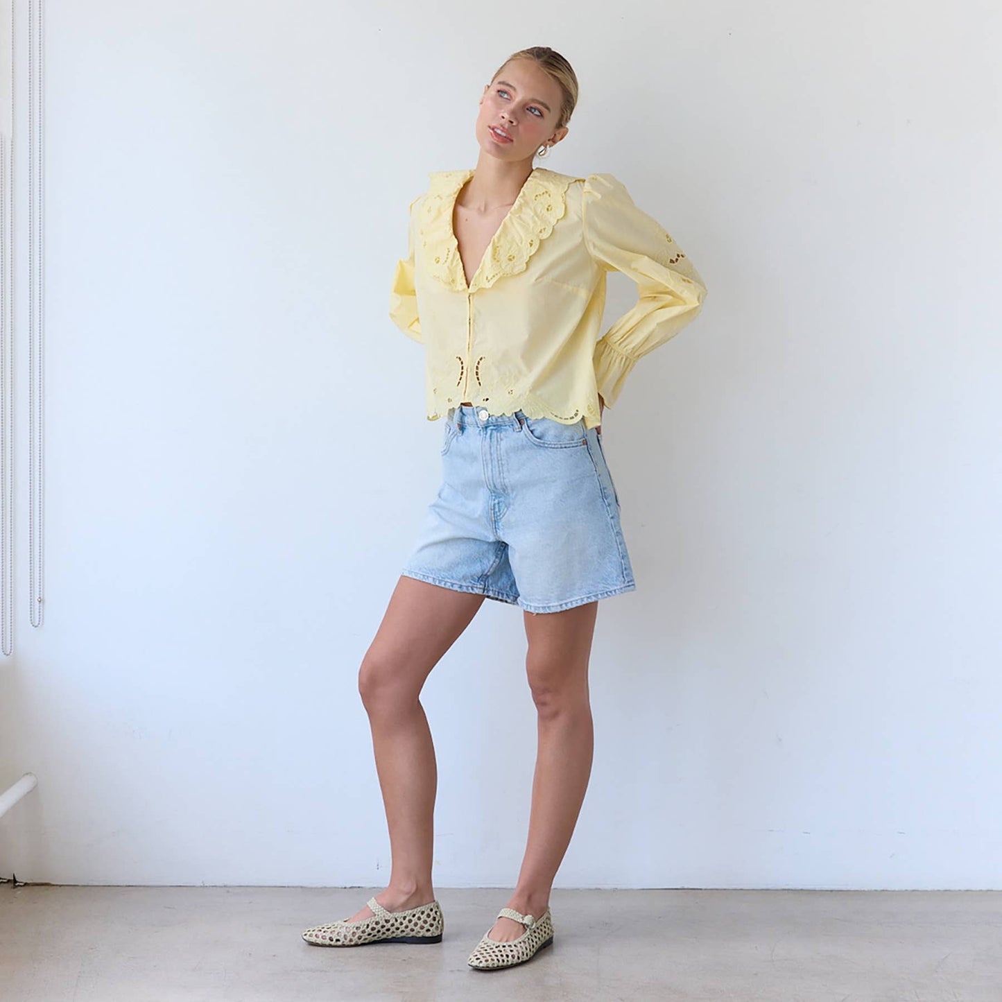 Embroidery Ruffle Blouse - RT1039: White / S-M-L (3-2-1)