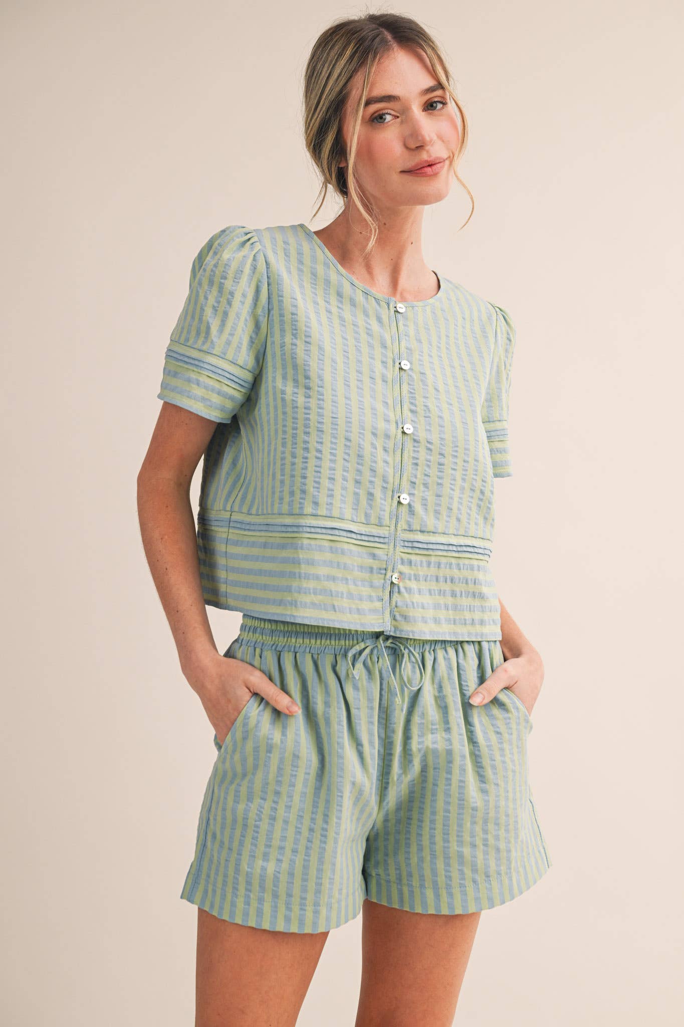 STRIPED BUTTON UP TOP AND SHORTS SET MPST4488: PINK RASPBERRY STRIP / L