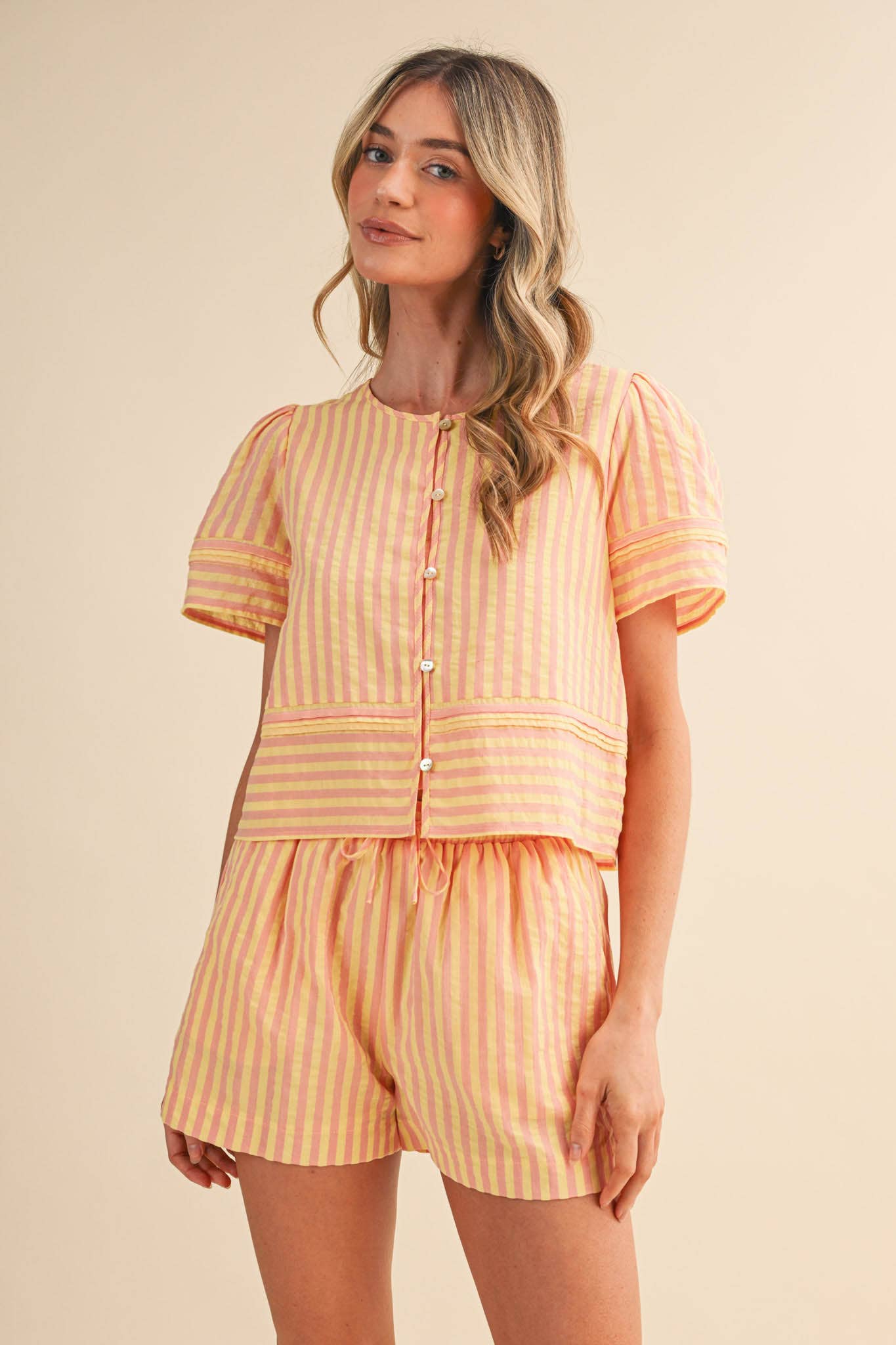 STRIPED BUTTON UP TOP AND SHORTS SET MPST4488: PINK RASPBERRY STRIP / S